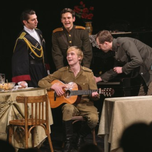 © Archiv Theater Akzent Dni Turbinych