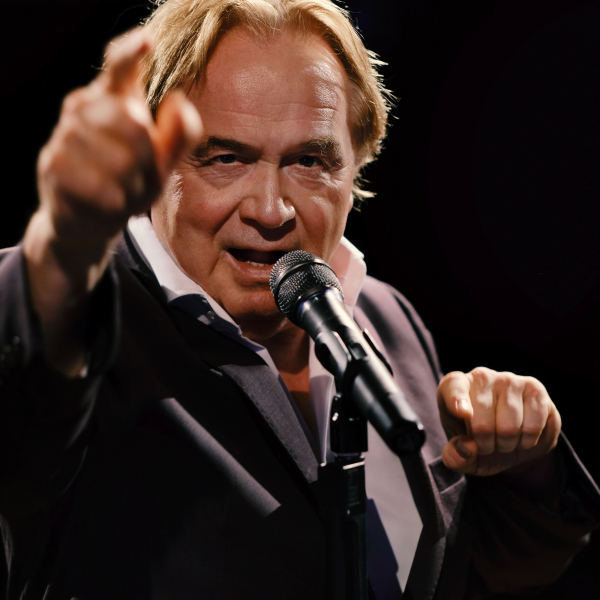 © Christian Schulz Klaus Hoffmann singt Brel