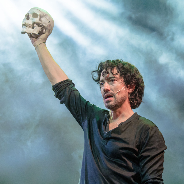 © Karl Satzinger Hamlet – one man show