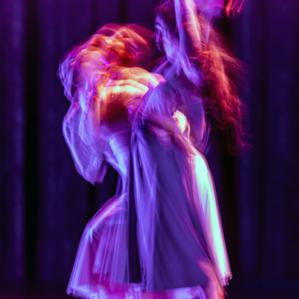 © Hulki Okan Tabak Keep on dancing