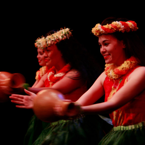 Hula Oni E Europa
