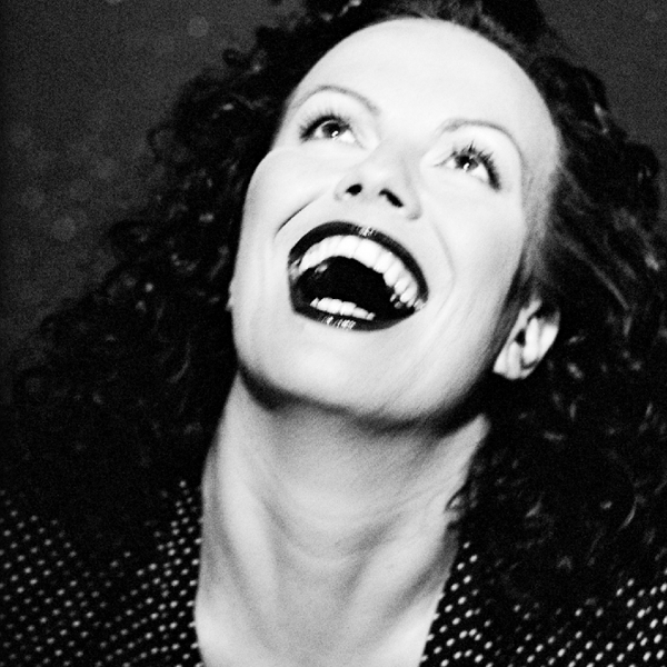 Kerstin Heiles singt Edith Piaf