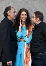 Der G'schupfte Ferdl geht -  &copy; Andrea Peller