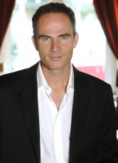 BORCHERT BESINNLICH -1 -  &copy; Niko Formanek