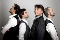 Lokalrunde - © Archiv Theater Akzent Lokalrunde - © Archiv Theater Akzent