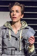 Krieg -  &copy; Archiv Theater Akzent