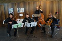 Fein gehackt & grob gewürfelt -  &copy; Archiv Theater Akzent