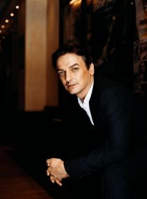 Peter Heppner Akustik Tour 2015 - © Archiv Theater Akzent Peter Heppner Akustik Tour 2015 - © Archiv Theater Akzent