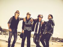 SOLOzuVIERT -  &copy; Sony_Music_Marija_Kanizaj