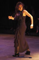 Compania Maria Serrano -1 - FLAMENCO - POR DERECHO &copy; akzent.at