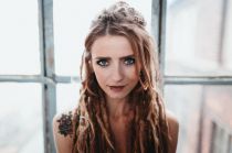 Sarah Lesch Da Draußen -  &copy; Markus Mlynek