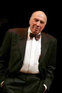 Sergey Jursky - © Archiv Theater Akzent Sergey Jursky - © Archiv Theater Akzent