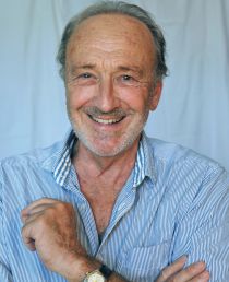 Advent, Advent – der Obstler brennt! - Miguel Herz-Kestranek © S Dreissinger Advent, Advent – der Obstler brennt! - Miguel Herz-Kestranek © S Dreissinger