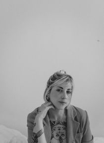 ungeschönt - Jaqueline Scheiber © Archiv Theater Akzent