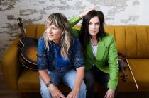 Madison Violet eleven - © Jen Squires Madison Violet eleven - © Jen Squires