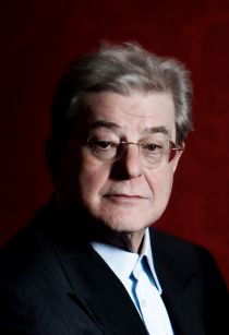 Achtung Faschismus - Erwin Steinhauer © Archiv Theater Akzent Achtung Faschismus - Erwin Steinhauer © Archiv Theater Akzent