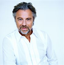 Adi Hirschal - © Sabine Hauswirth Adi Hirschal - © Sabine Hauswirth