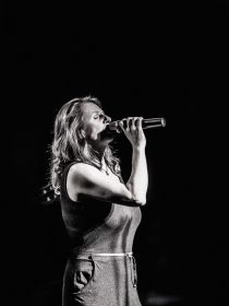 SIA - DENK mit Kultur – Silvester-Spezial - Birgit Denk © Andreas Müller SIA - DENK mit Kultur – Silvester-Spezial - Birgit Denk © Andreas Müller