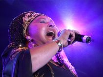 Balkan Fever 2010 - Esma Redzepova - © Balkan Fever Archiv Balkan Fever 2010 - Esma Redzepova - © Balkan Fever Archiv